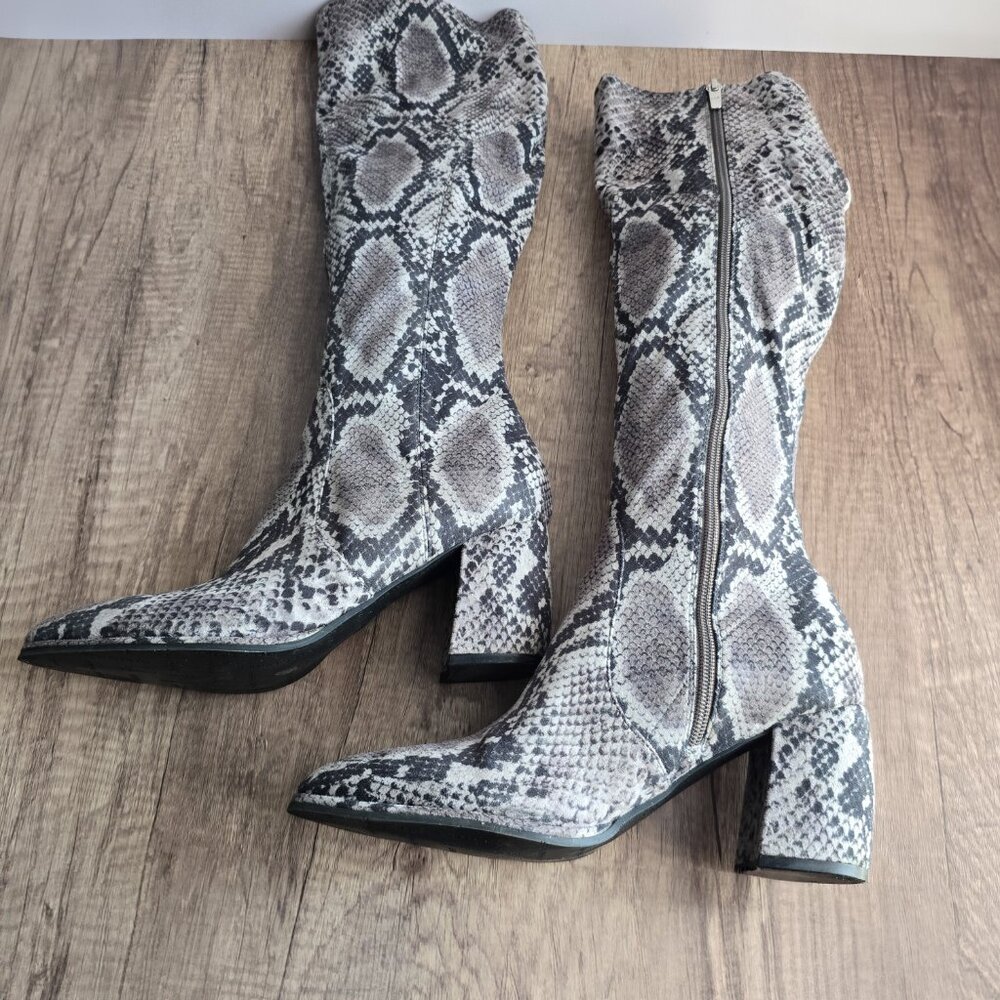 Marc Fisher Lella Boots - Picture 6 of 10